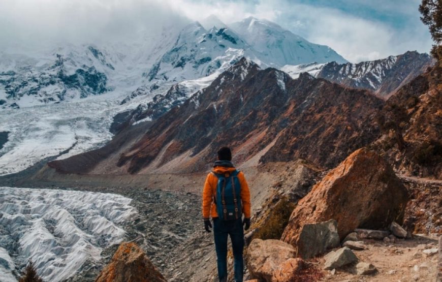 DAY HIKE TO RAKAPOSHI BASE CAMP (from Hunza)