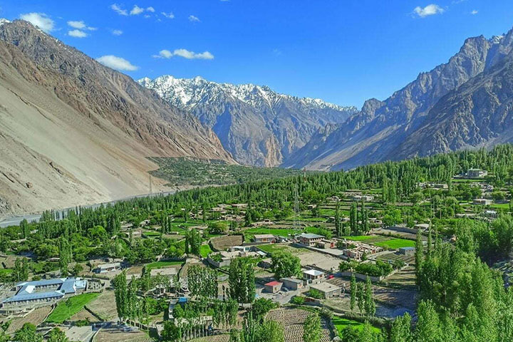 Discover the Beauty of Hunza Valley – A Complete Travel Guide