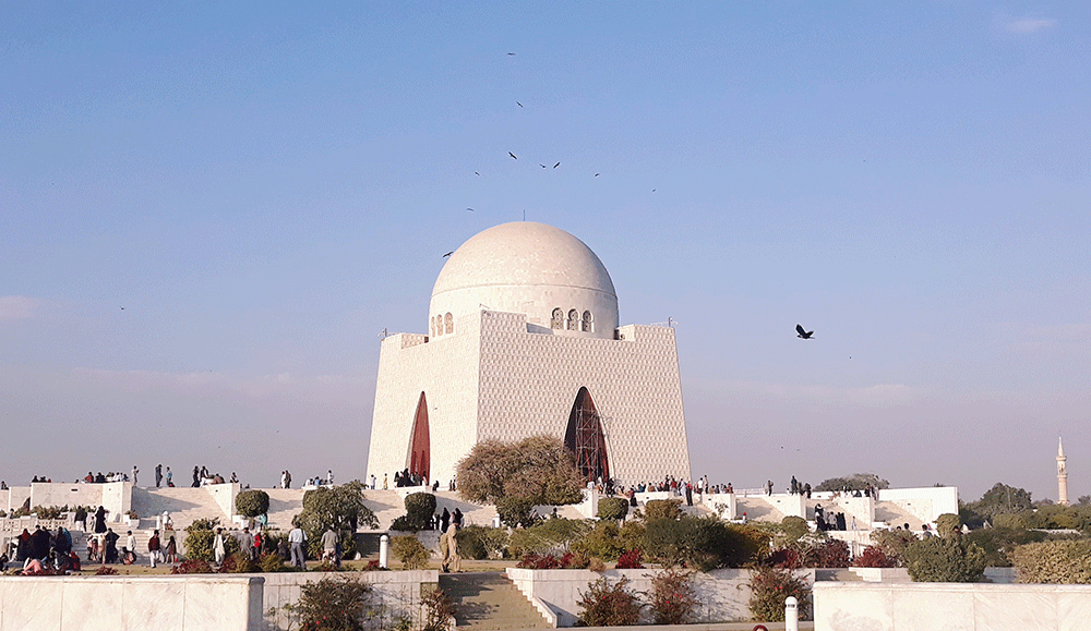 Quaid-e-Azam's Mausoleum (Mazar-e-Quaid)